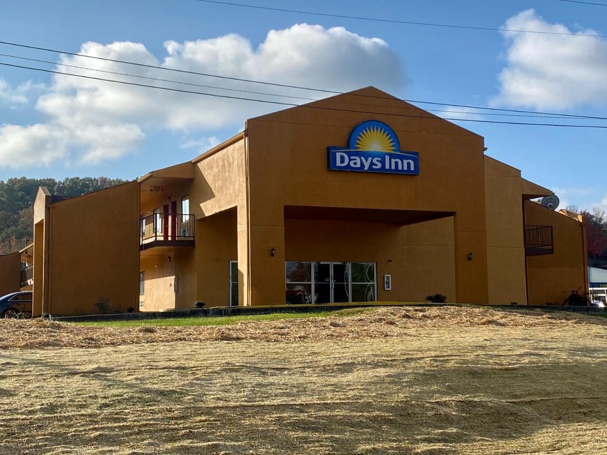 Days Inn By Wyndham Morehead Buitenkant foto